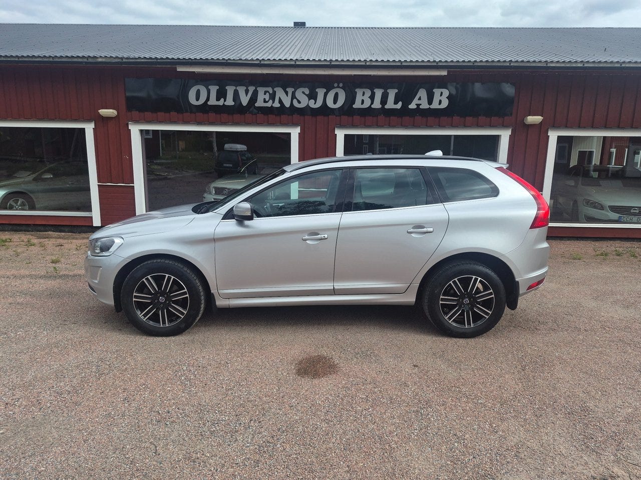 Volvo XC60 2017 – bild 1 av 6