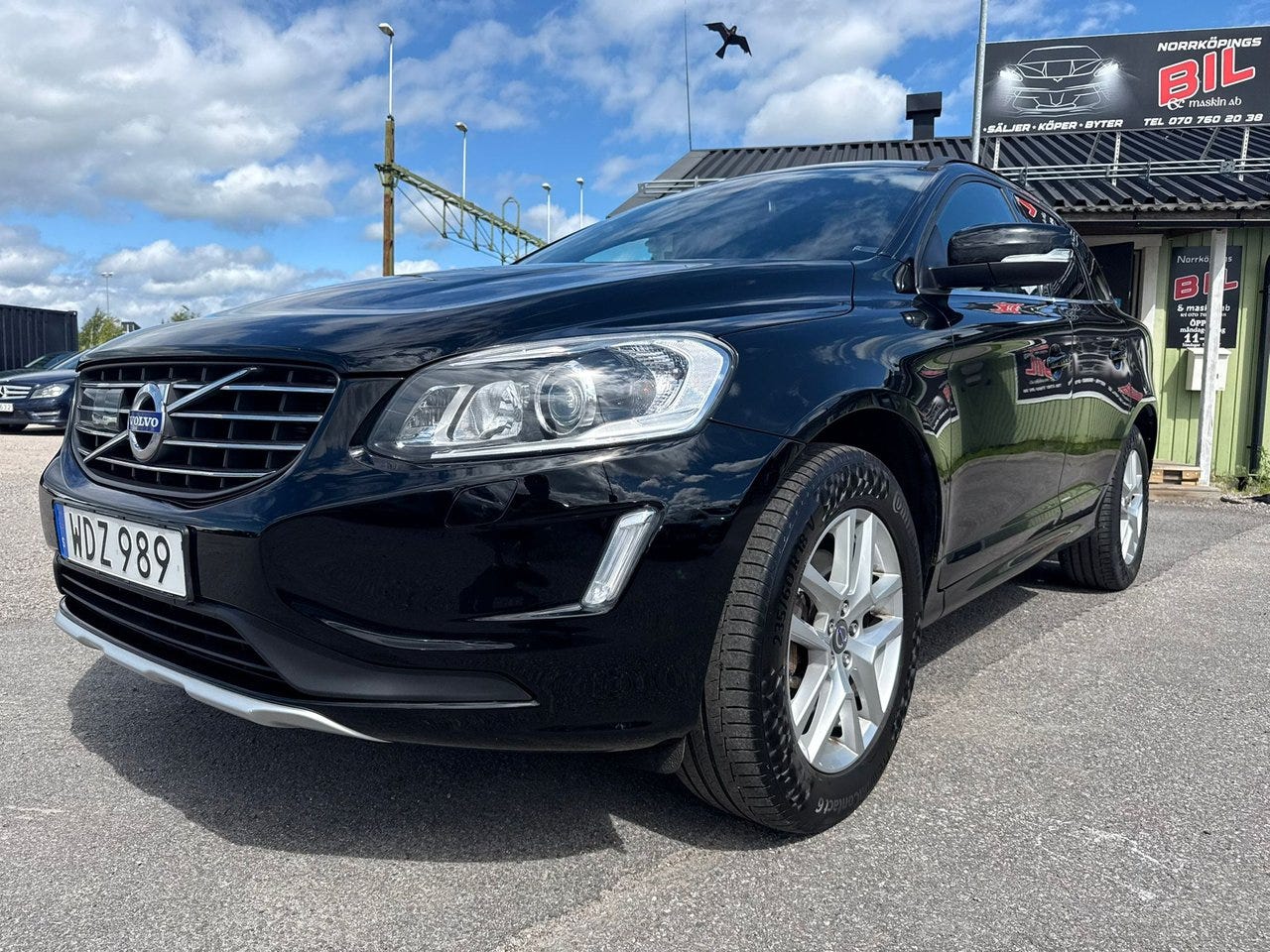 Volvo XC60 2017 – bild 1 av 11