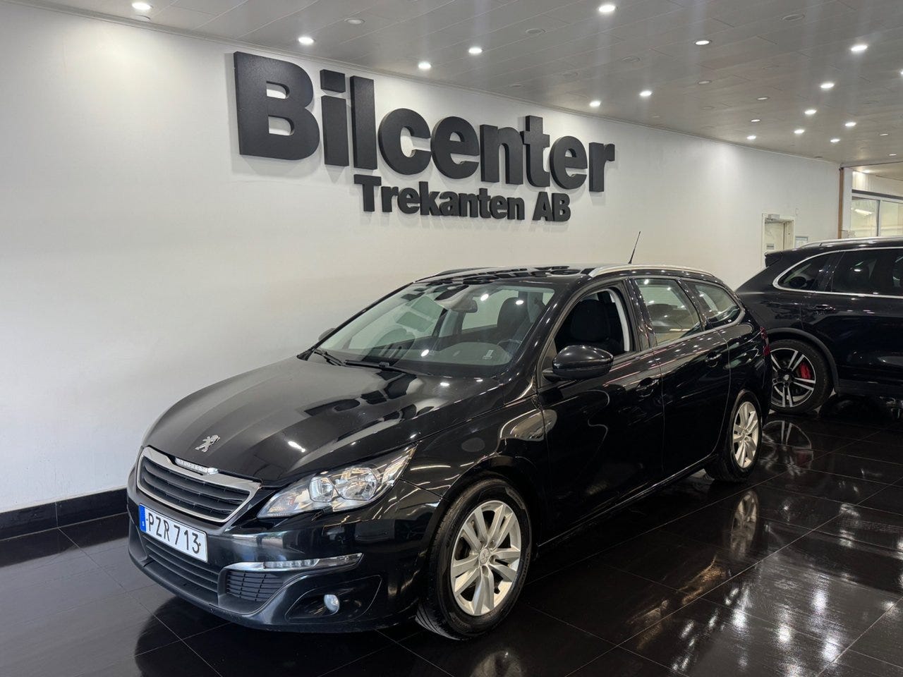 Peugeot 308 SW 2015 – bild 1 av 11