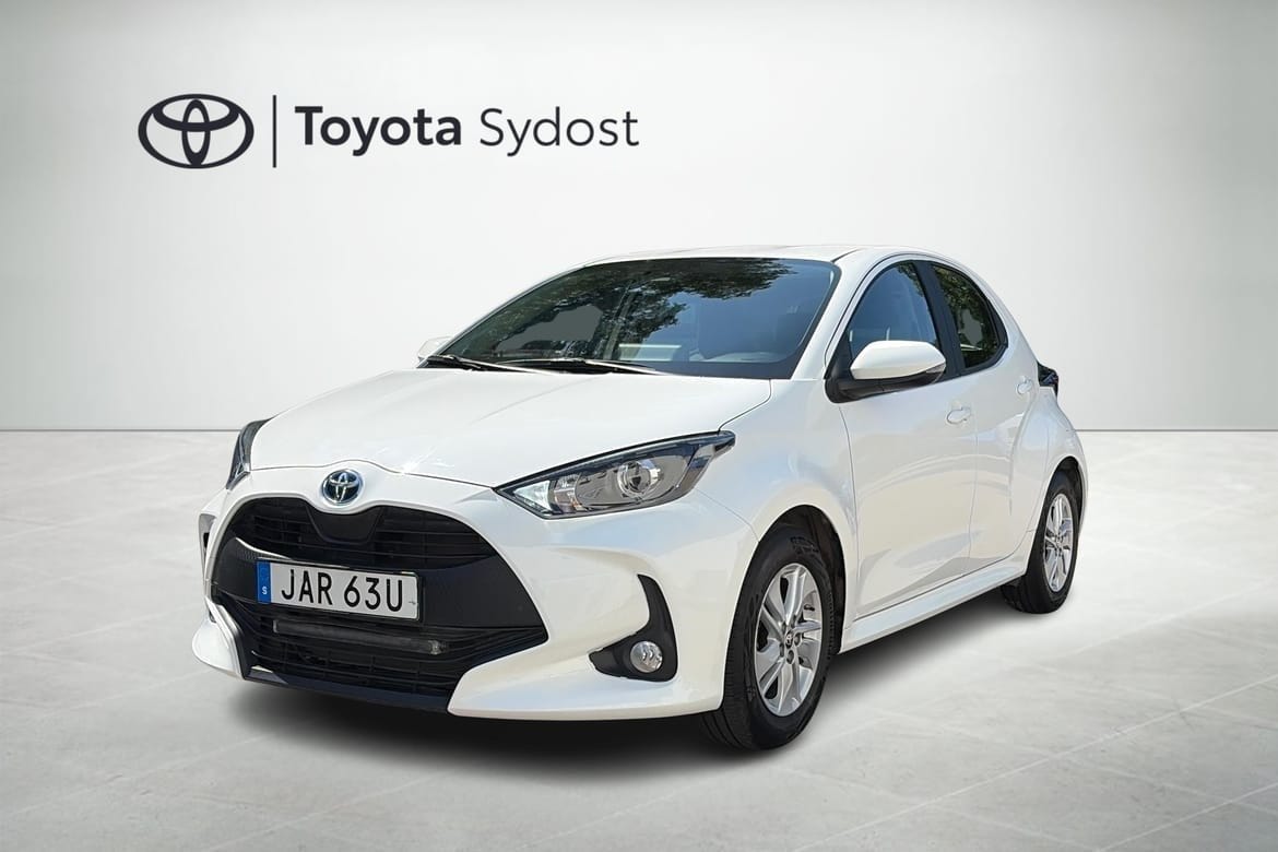 Toyota Yaris 2024 – bild 1 av 12