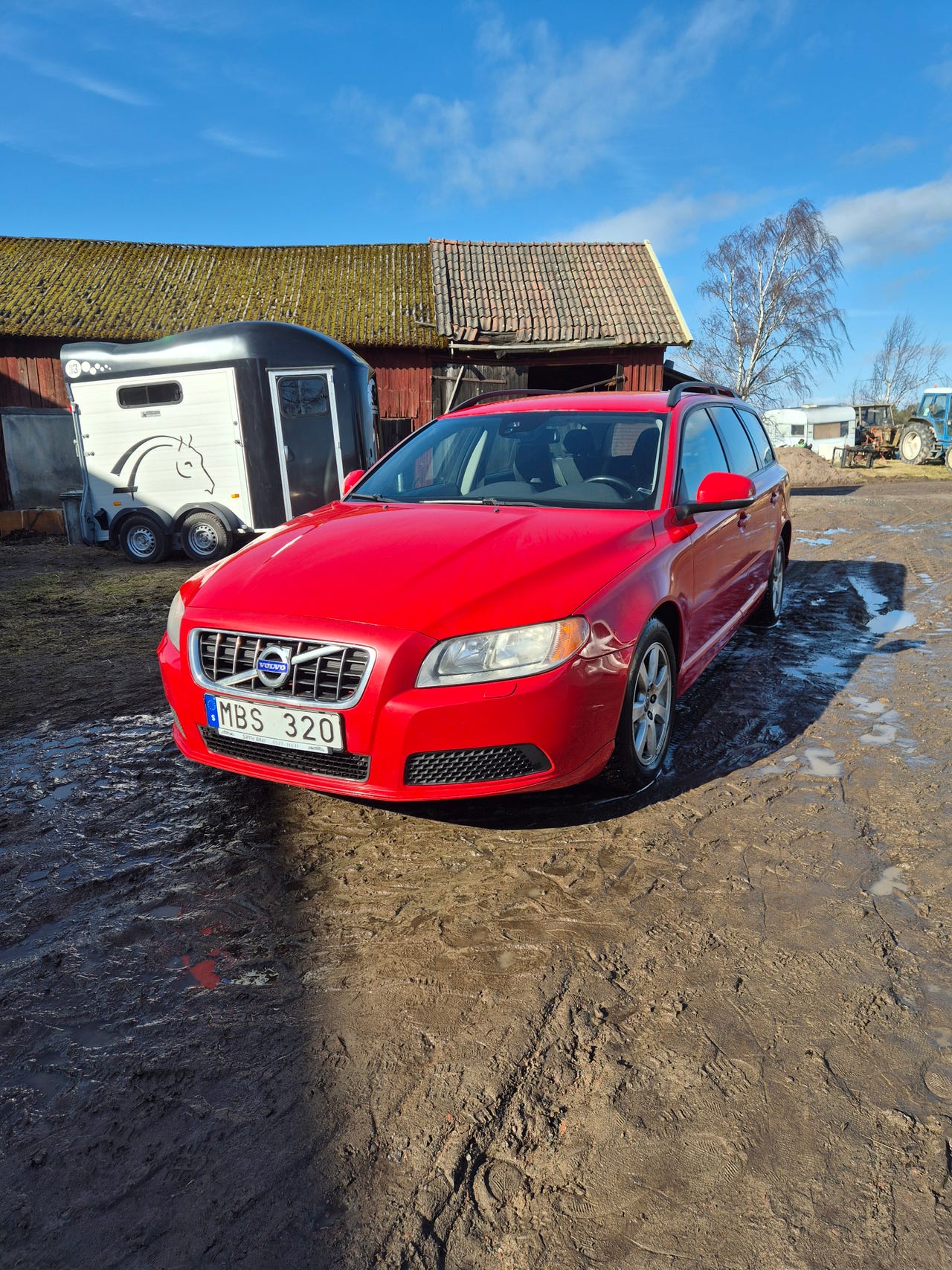 Volvo V70 2012 – bild 1 av 6