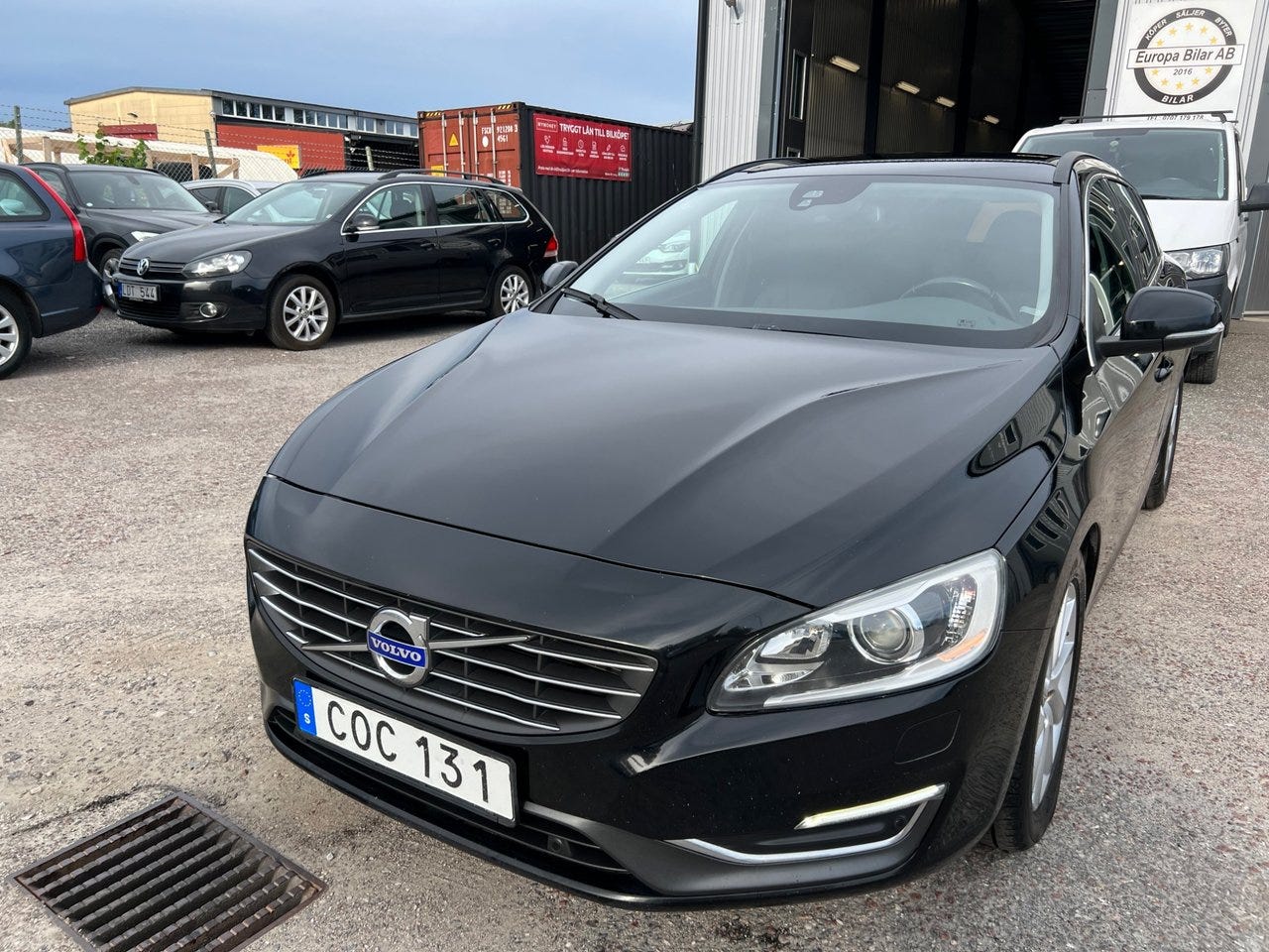 Volvo V60 2015 – bild 1 av 19