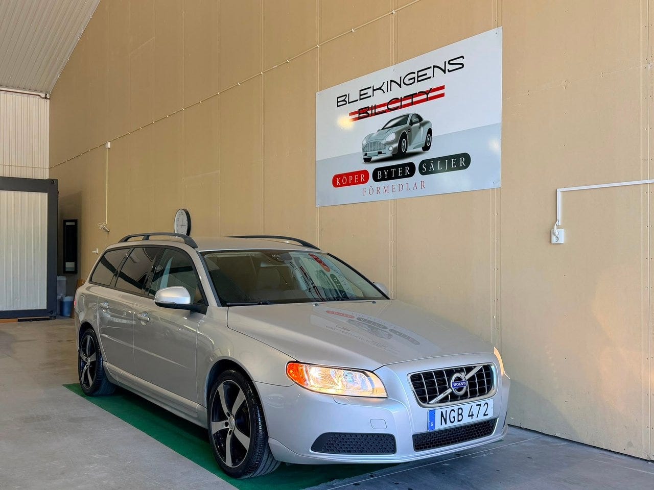Volvo V70 2013 – bild 1 av 20