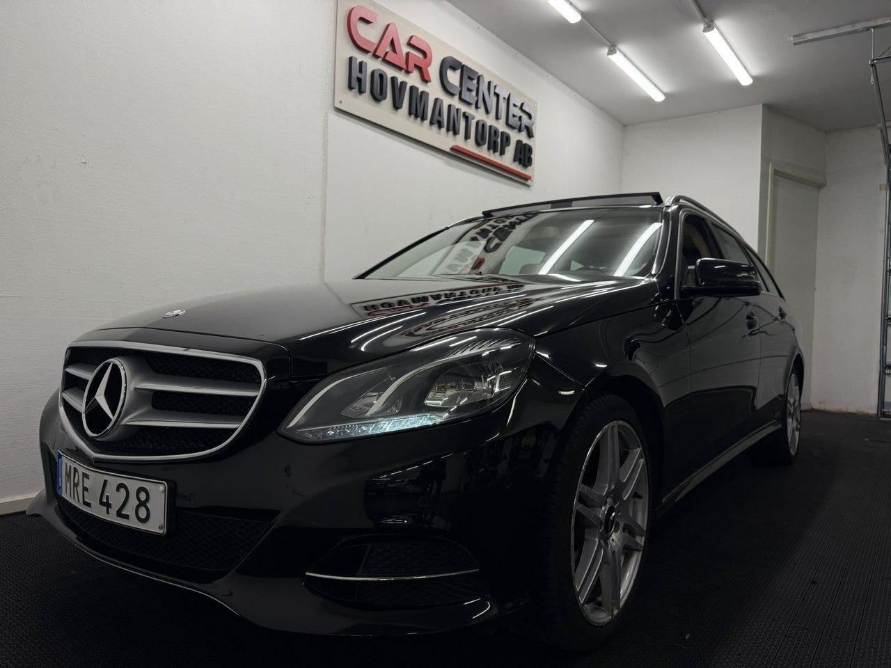 Mercedes-Benz E300 2014 – bild 1 av 22