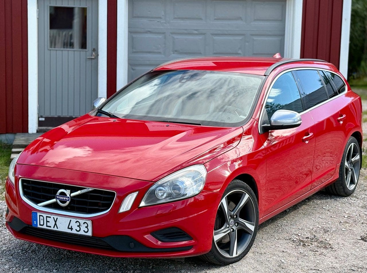 Volvo V60 2011 – bild 1 av 23