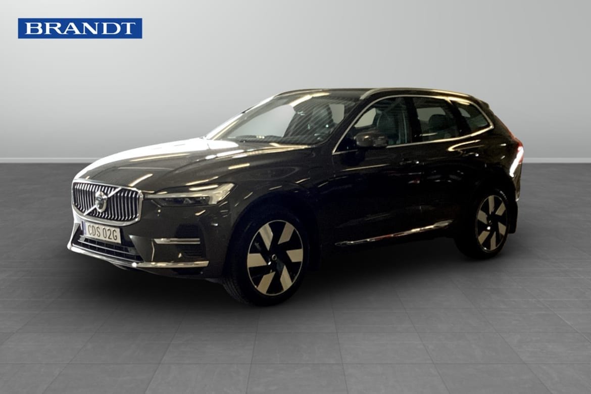 Volvo XC60 2025 – bild 1 av 12