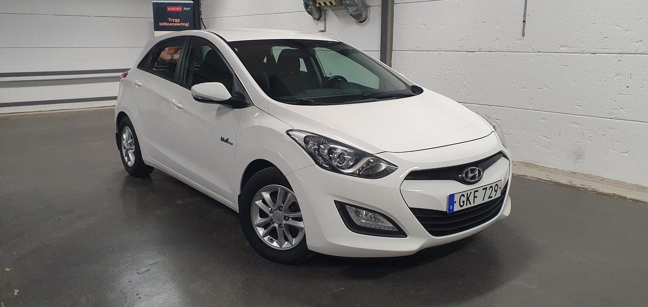 Hyundai i30 2014 – bild 1 av 15
