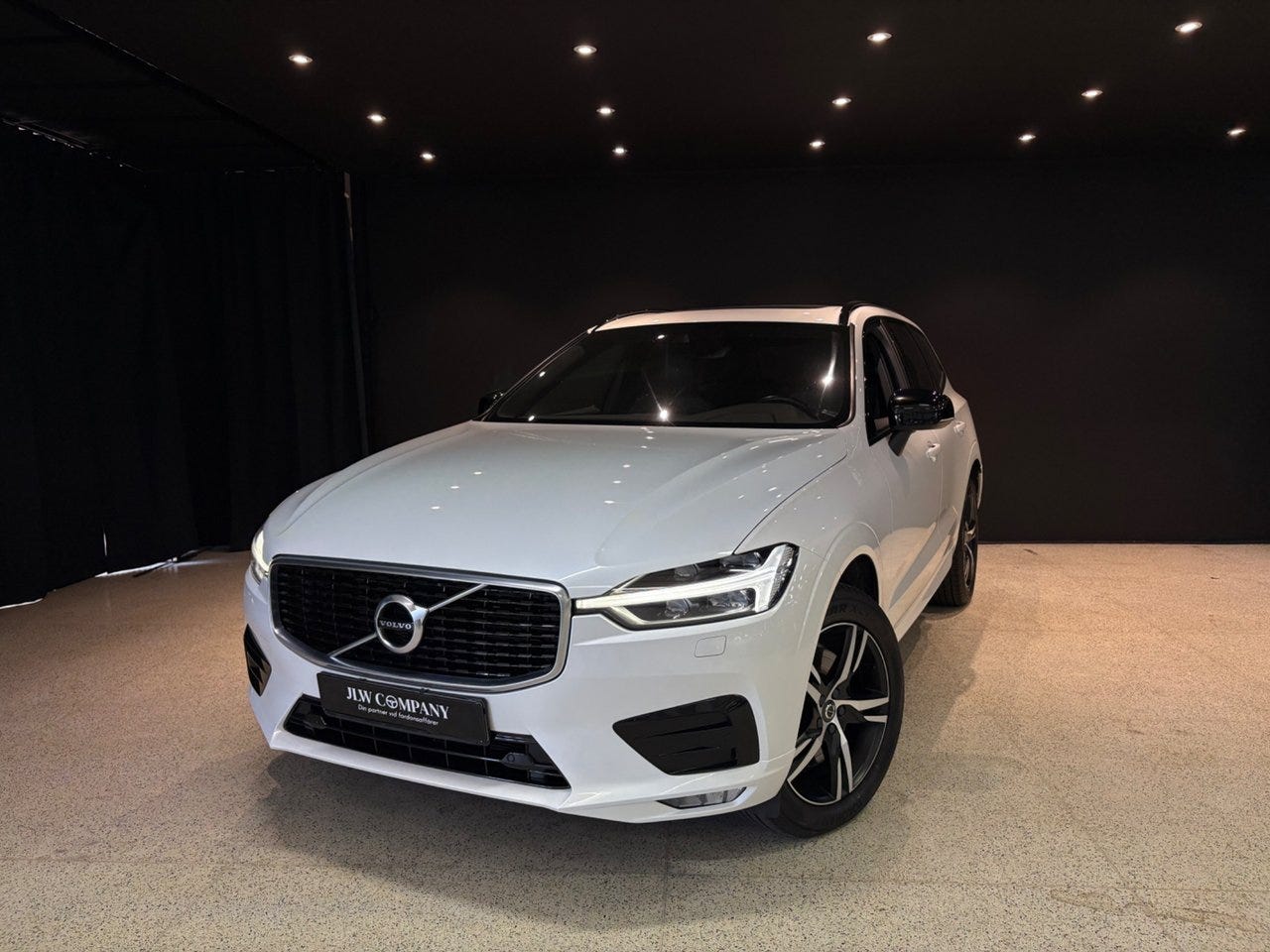 Volvo XC60 2020 – bild 1 av 14