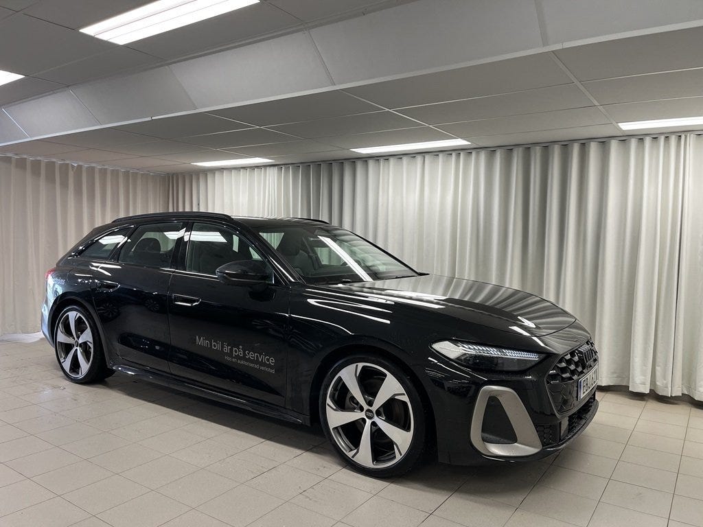 Audi A5 2025 – bild 1 av 11