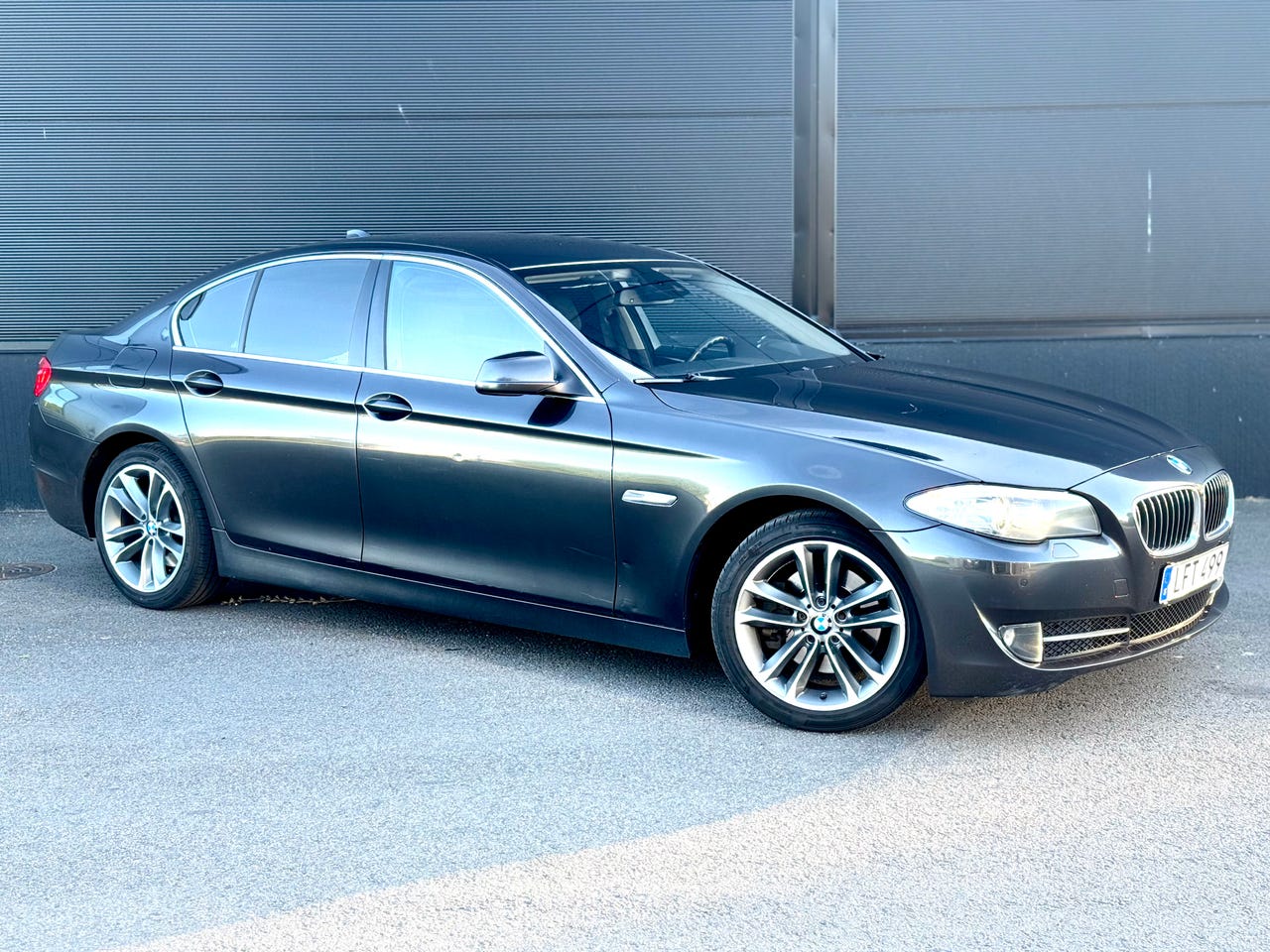 BMW 520d 2011 – bild 1 av 17