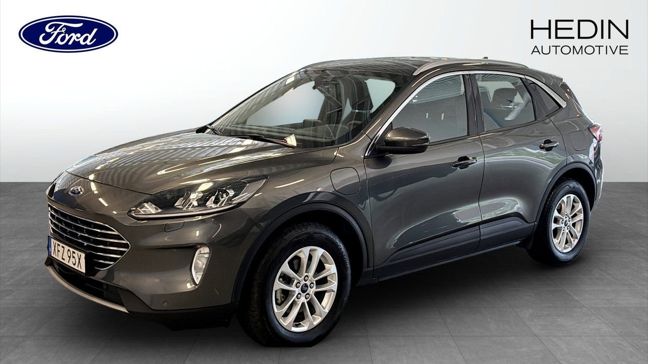 Ford Kuga 2023 – bild 1 av 9