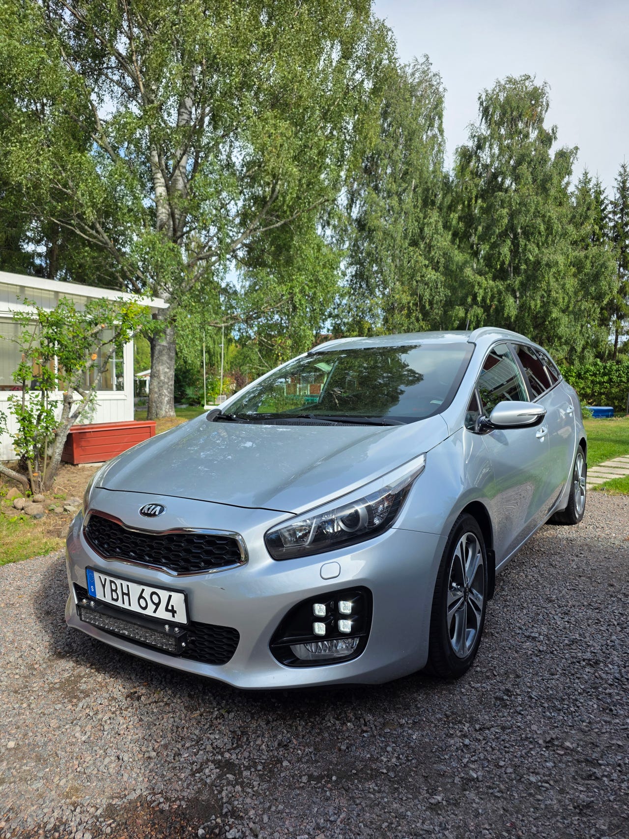 Kia Ceed 2016 – bild 1 av 8