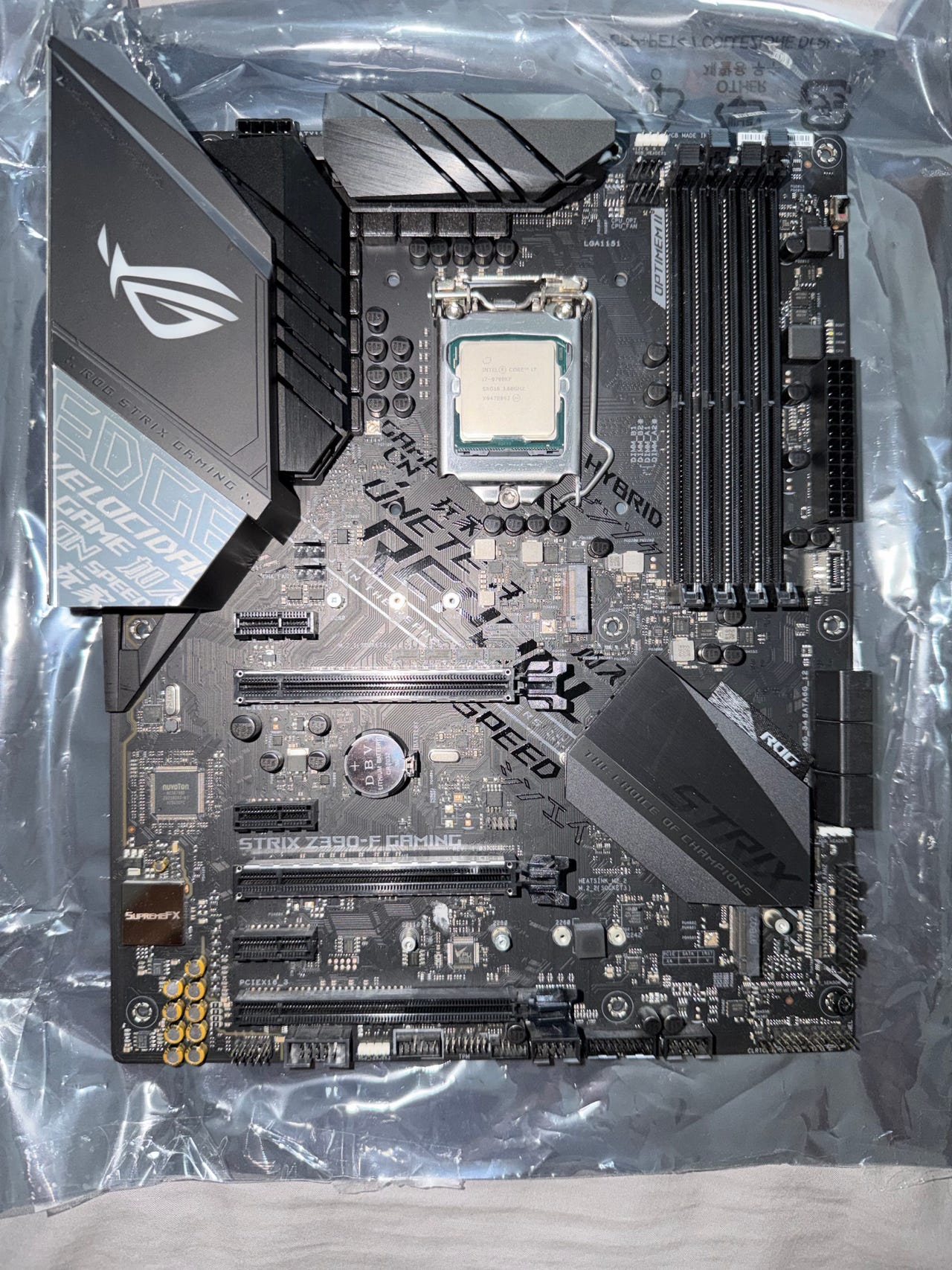 Asus ROG Strix Z390-F Gaming moderkort/ Intel I7 9700kf | Blocket