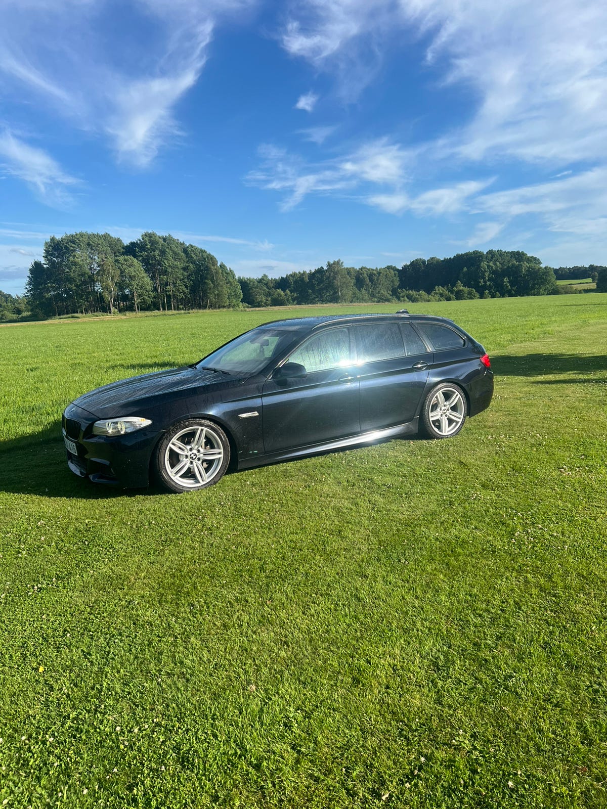 BMW 525d 2011 – bild 1 av 6