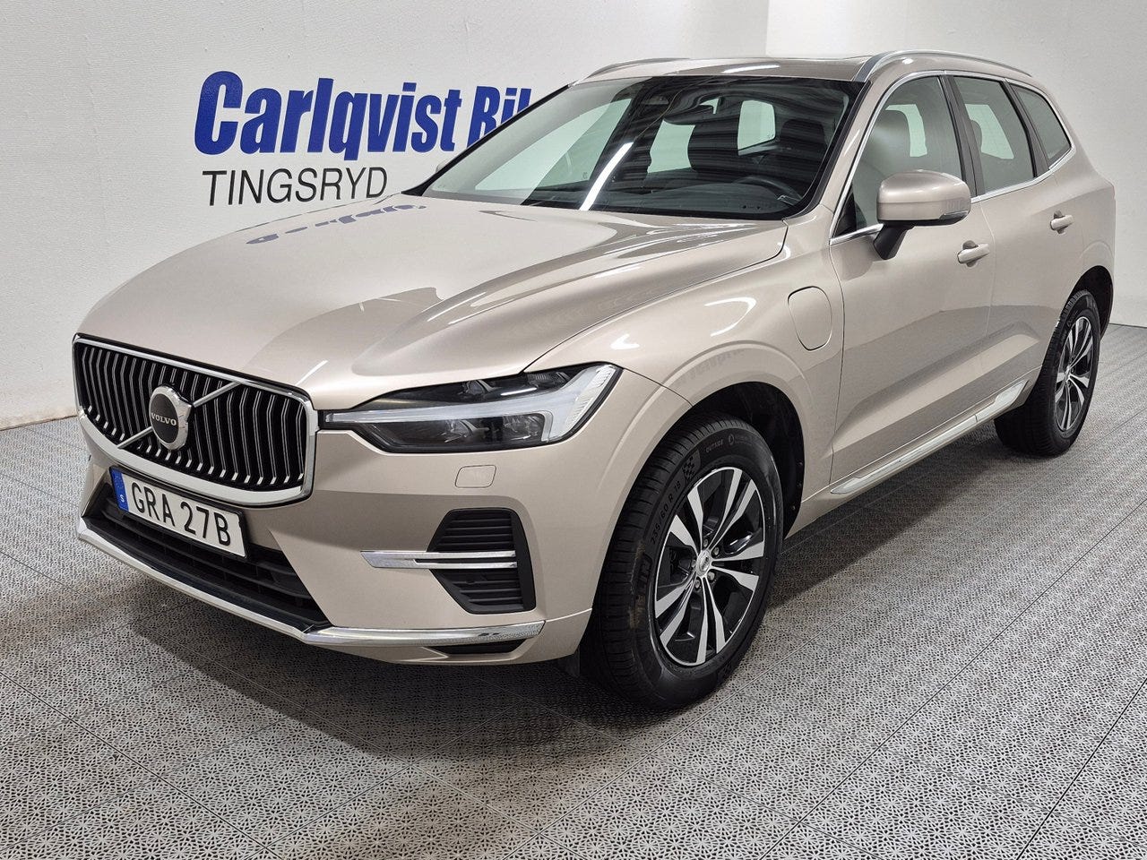 Volvo XC60 2024 – bild 1 av 13