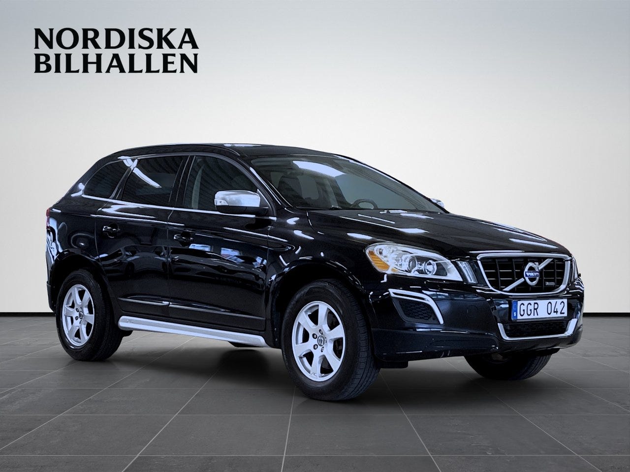 Volvo XC60 2013 – bild 1 av 17