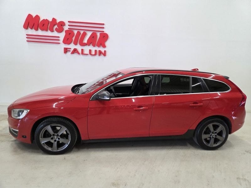 Volvo V60 2015 – bild 1 av 10