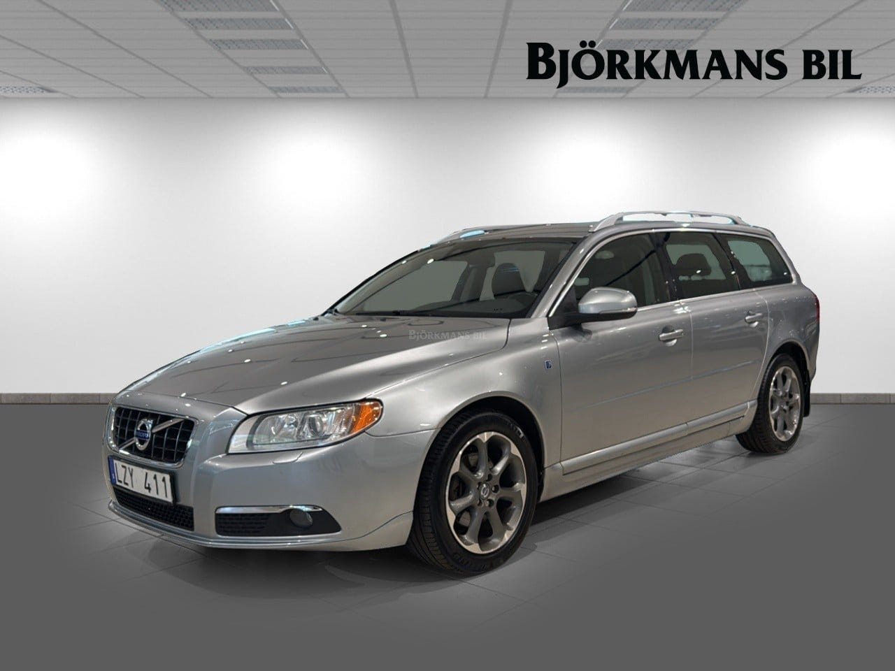 Volvo V70 2012 – bild 1 av 14
