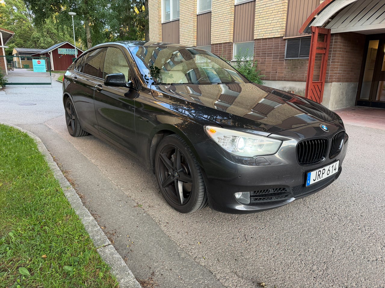 BMW 530d 2010 – bild 1 av 7
