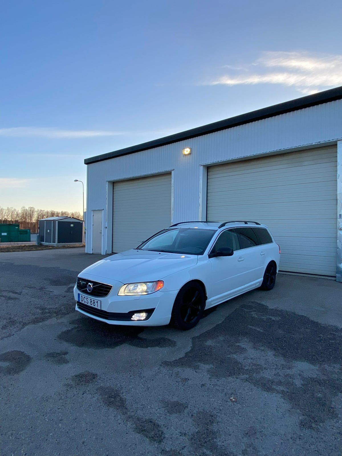 Volvo V70 2010 – bild 1 av 5