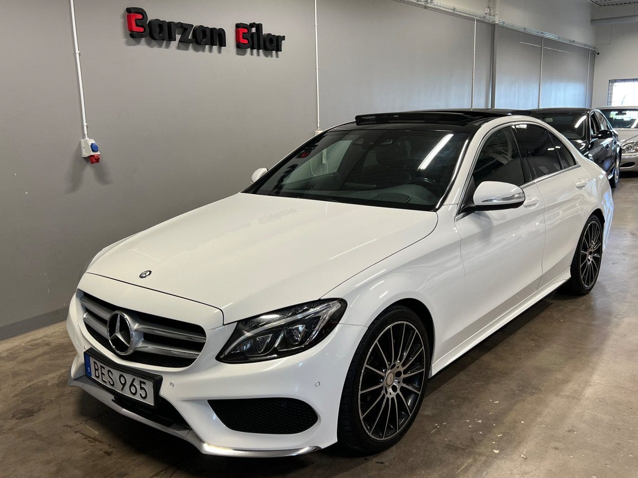 Mercedes-Benz C220 d 2015 – bild 1 av 24