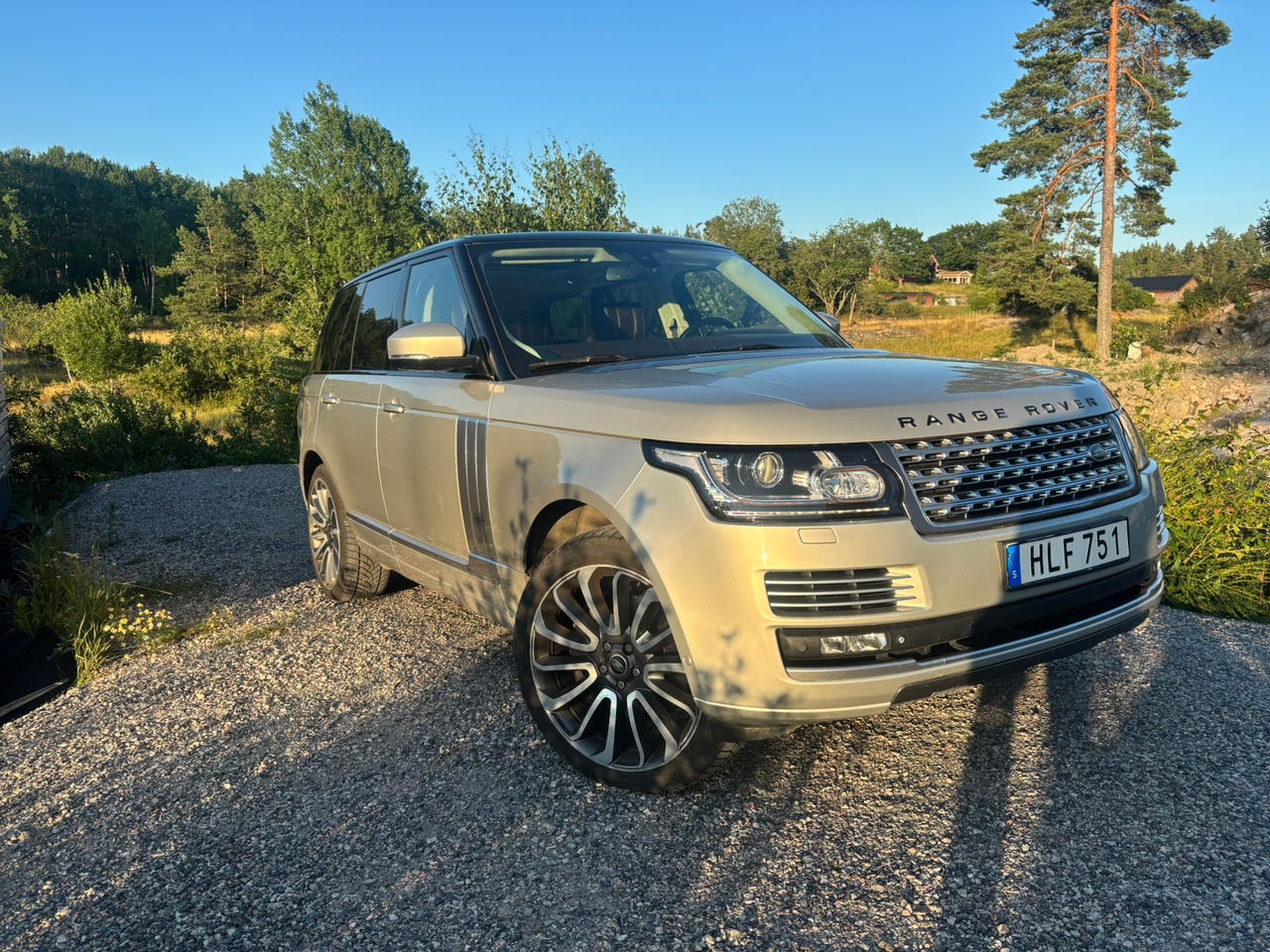 Land Rover Range Rover 2014 – bild 1 av 21