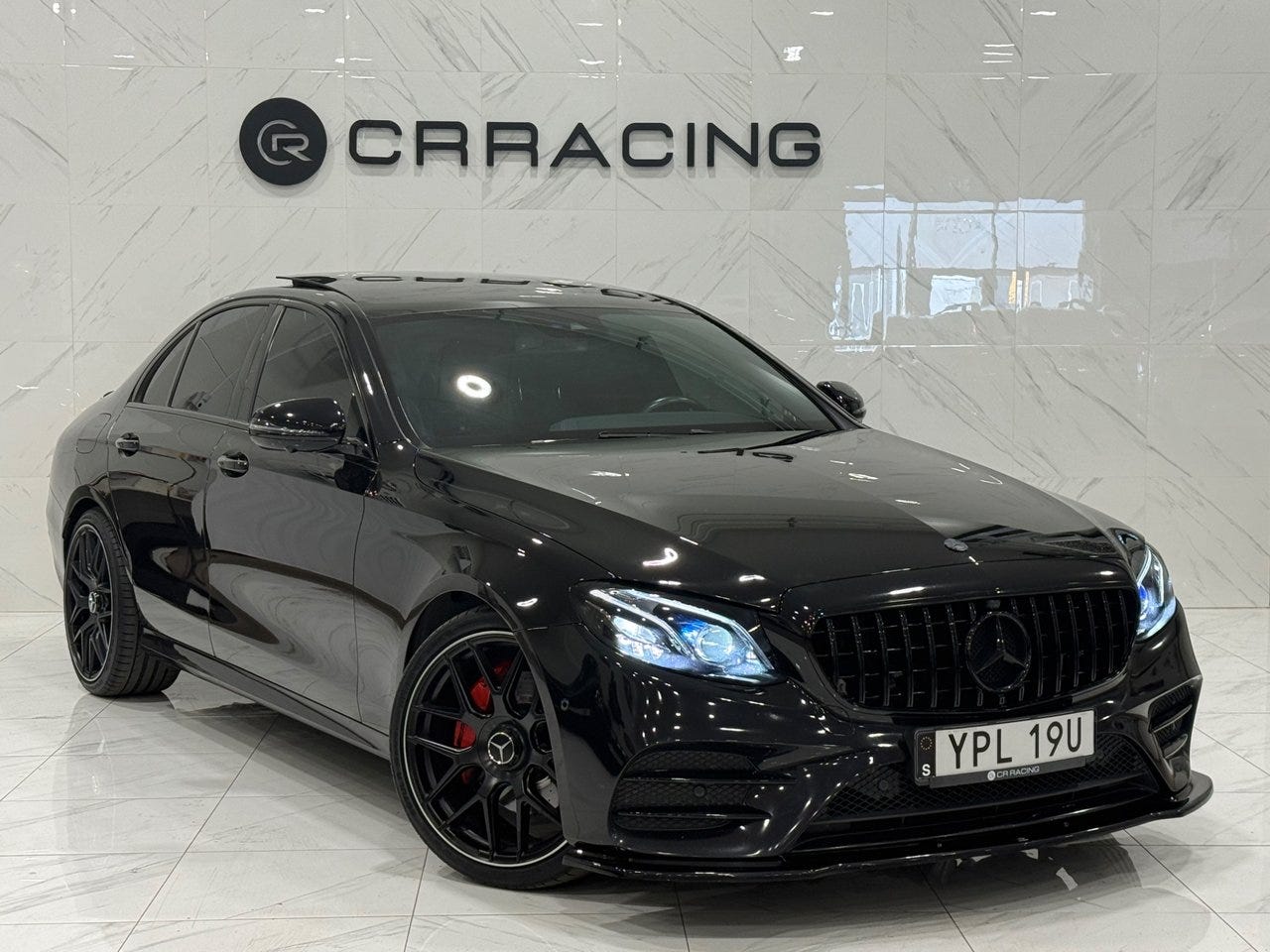 Mercedes-Benz E220 d 2019 – bild 1 av 24