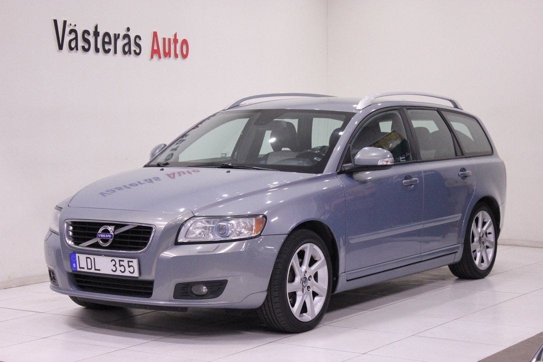 Volvo V50 2011 – bild 1 av 24