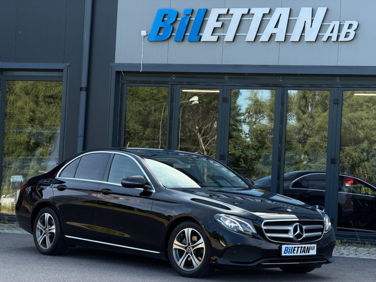 Mercedes-Benz E 200 d 2018 – bild 1 av 20