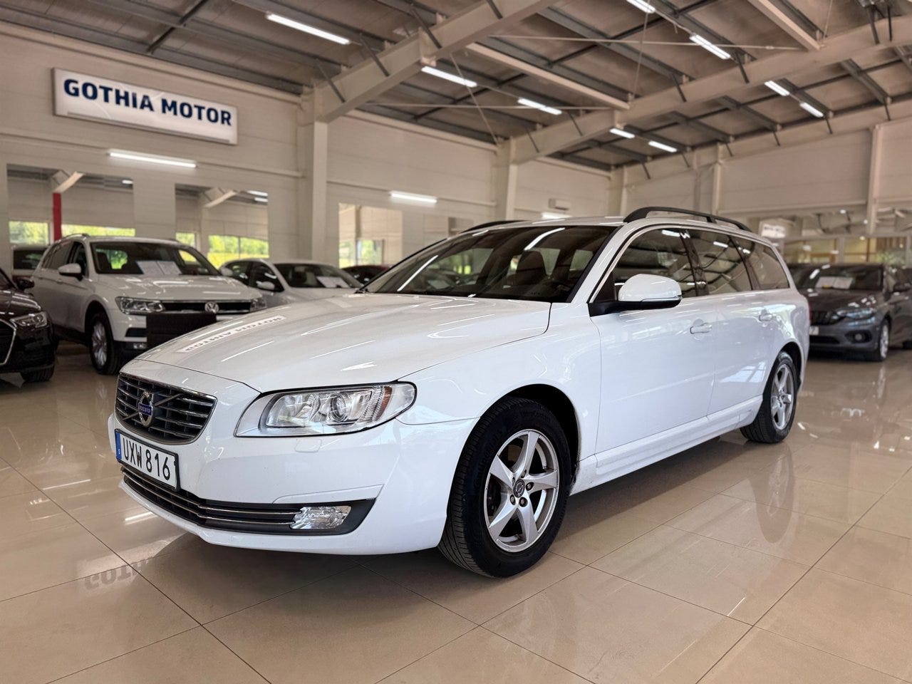 Volvo V70 2015 – bild 1 av 16