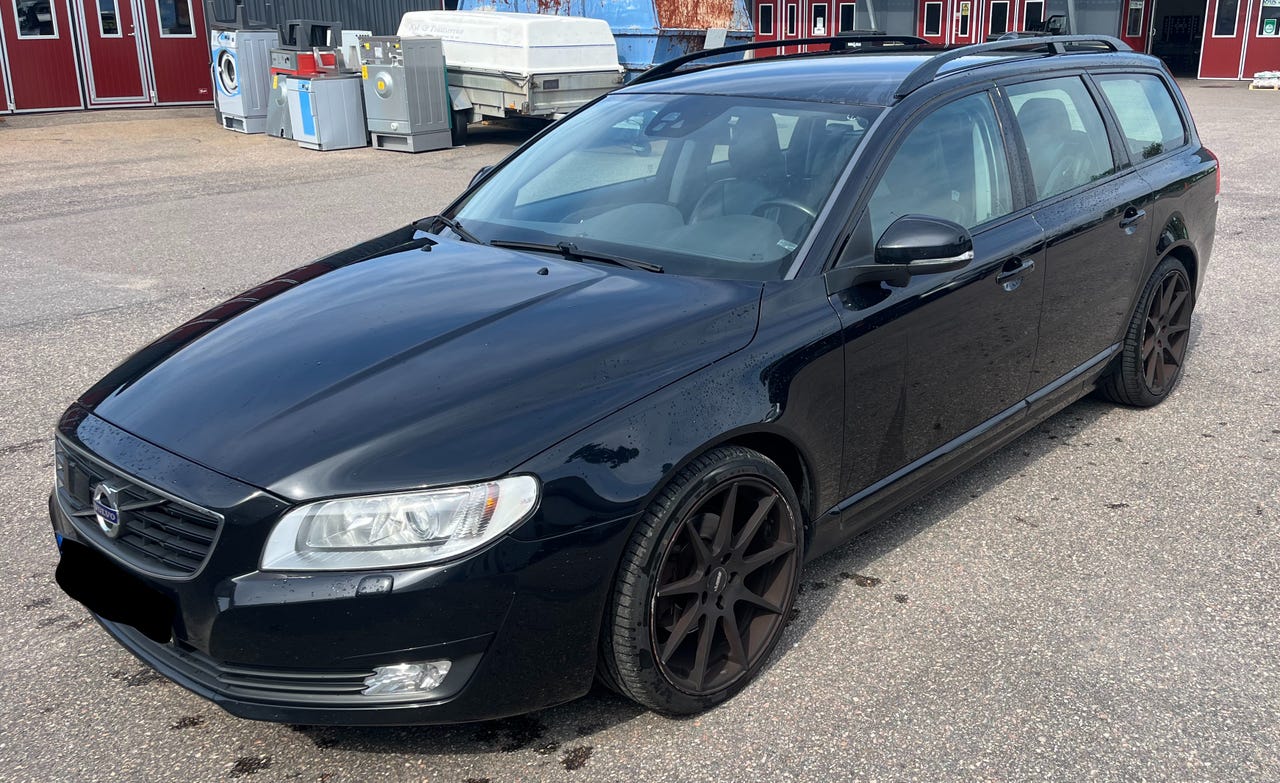 Volvo V70 2015 – bild 1 av 14