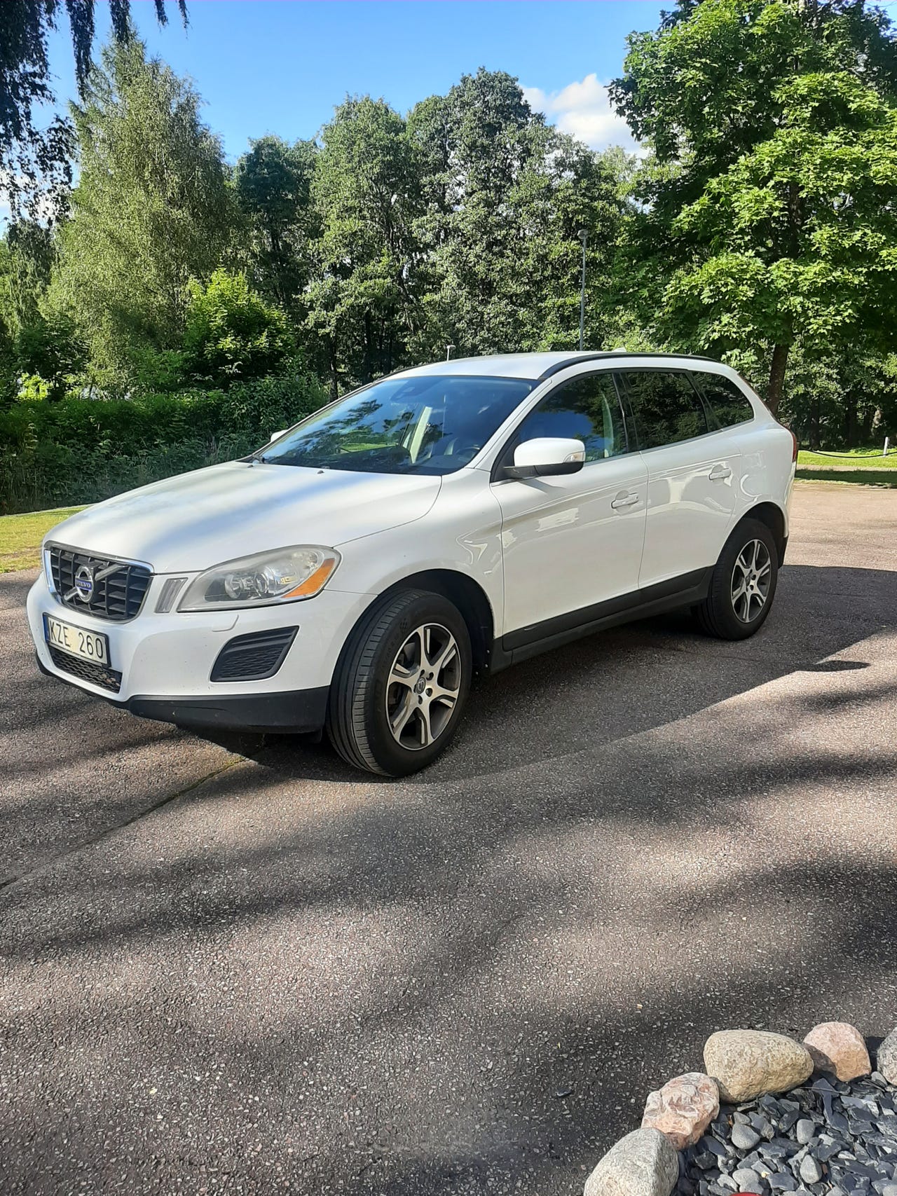 Volvo XC60 2013 – bild 1 av 3