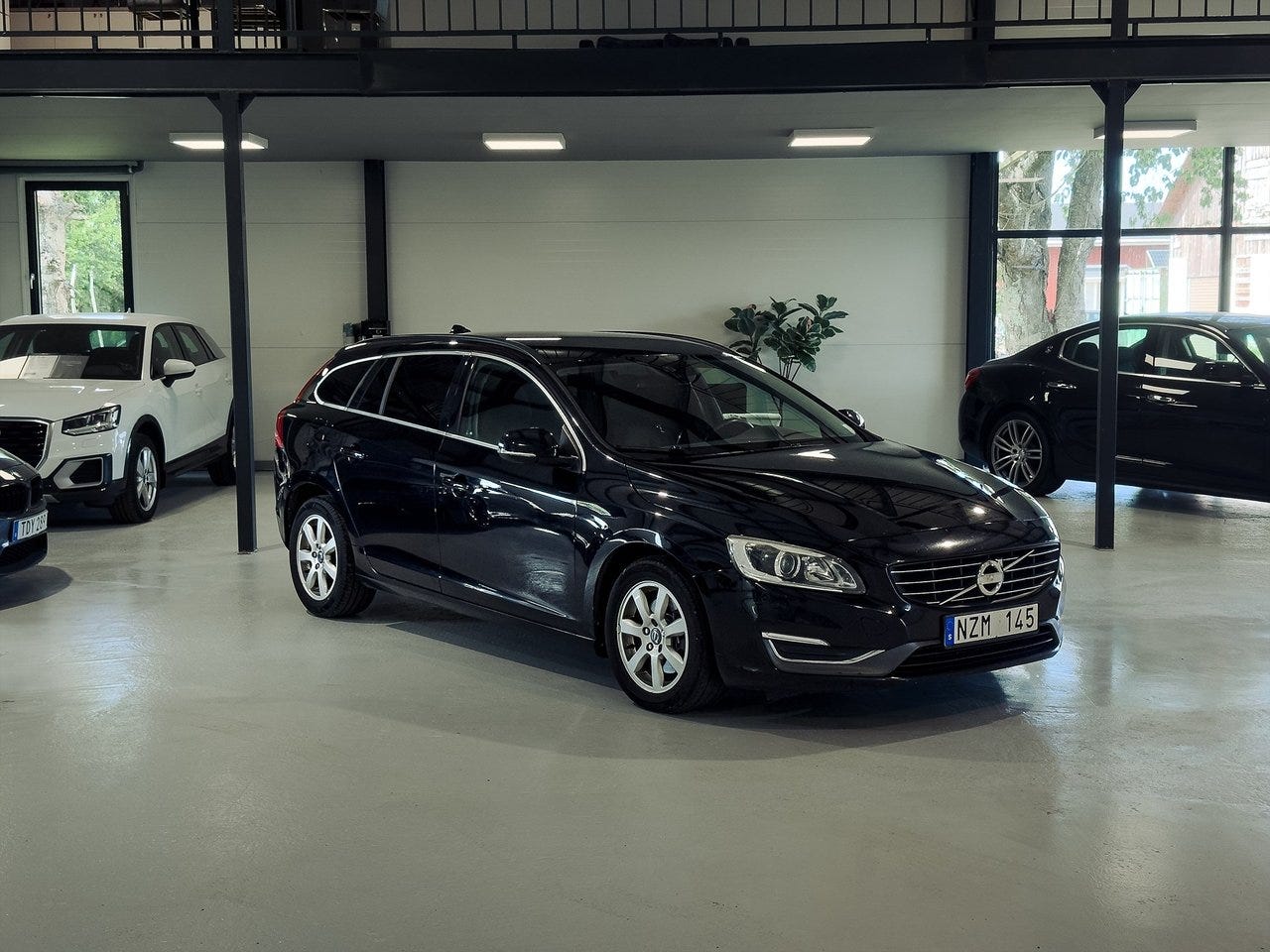 Volvo V60 2014 – bild 1 av 19