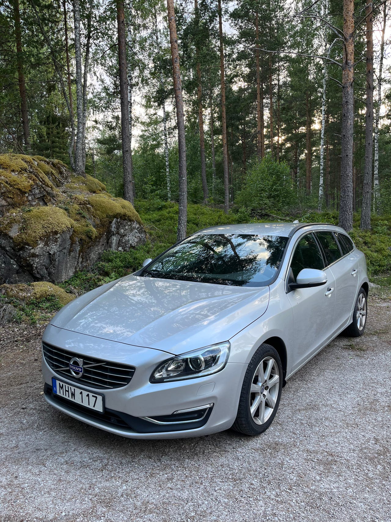 Volvo V60 2018 – bild 1 av 6
