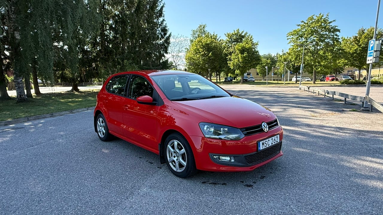 Volkswagen Polo 2012 – bild 1 av 4