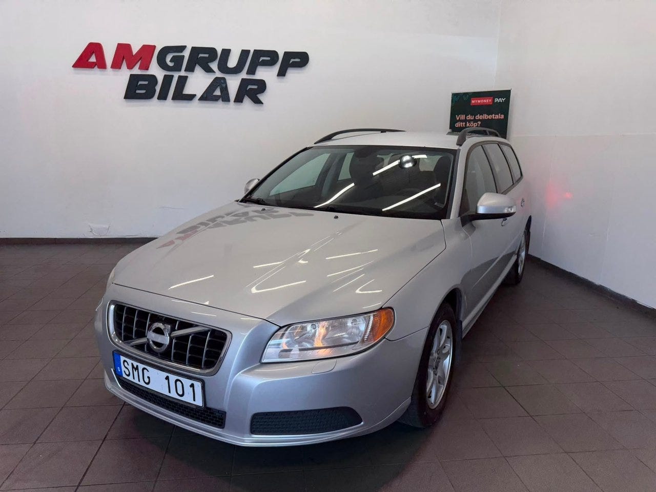Volvo V70 2011 – bild 1 av 16