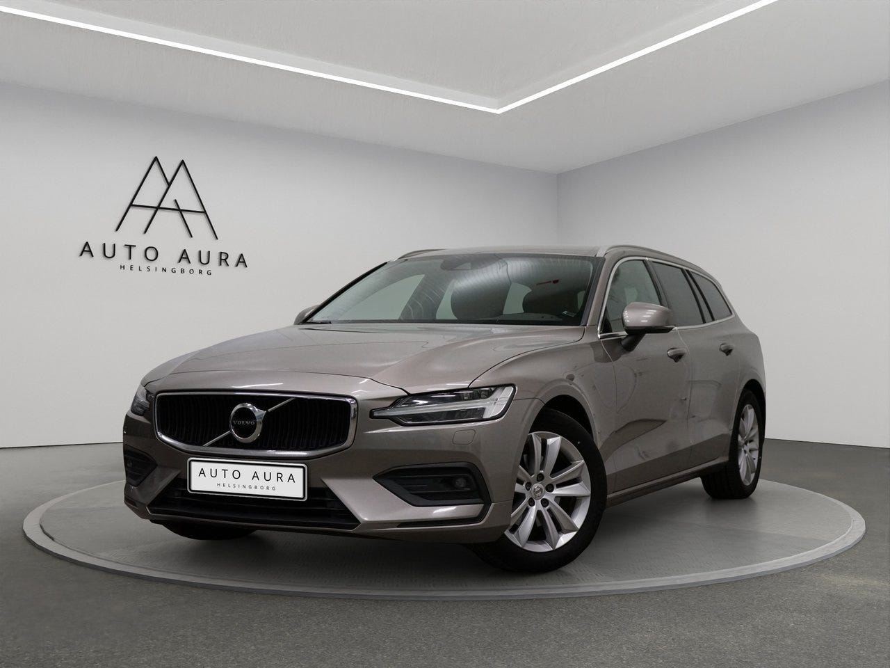 Volvo V60 2020 – bild 1 av 20