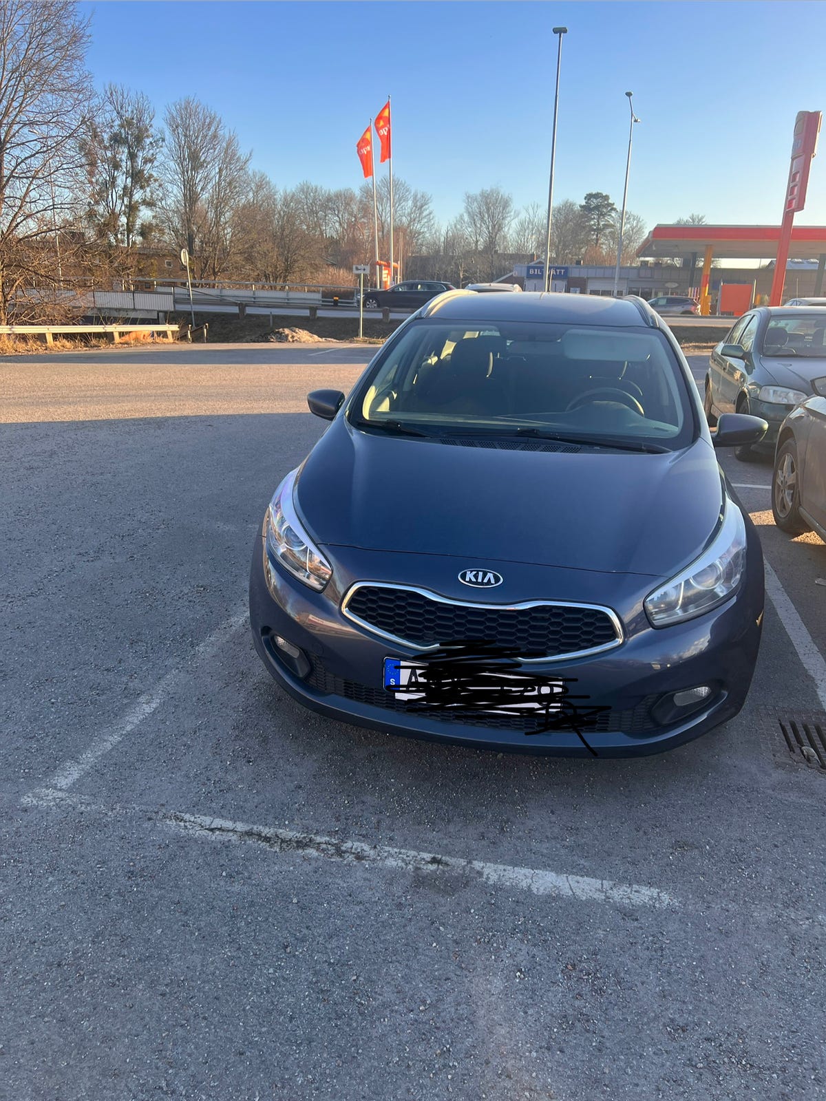 Kia Ceed 2014 – bild 1 av 4