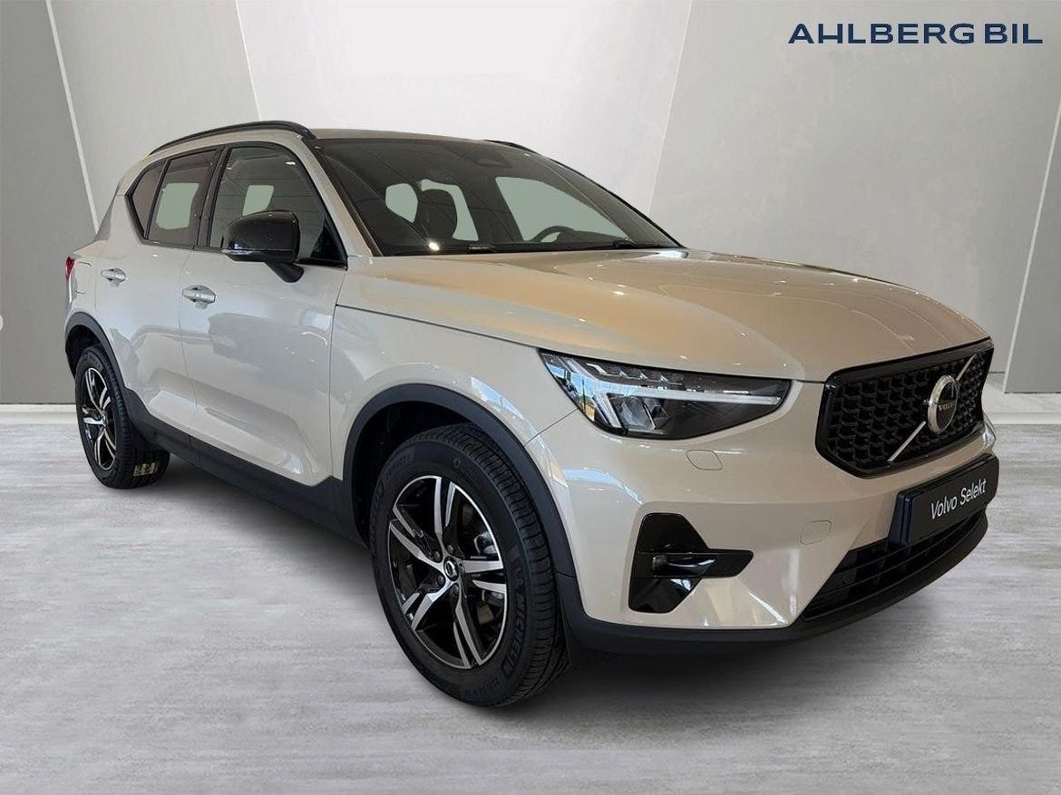 Volvo XC40 2025 – bild 1 av 19