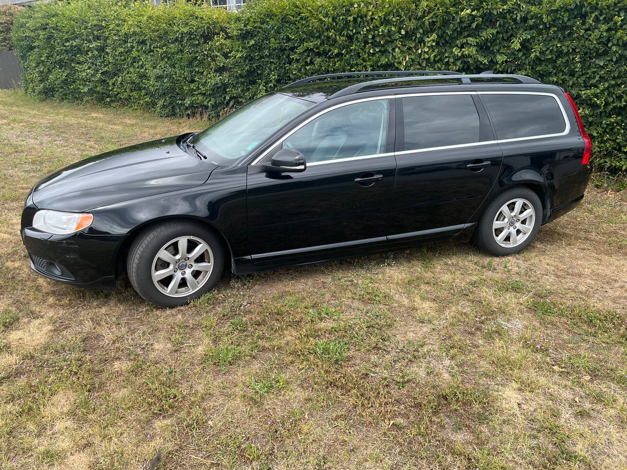 Volvo V70 2013 – bild 1 av 9