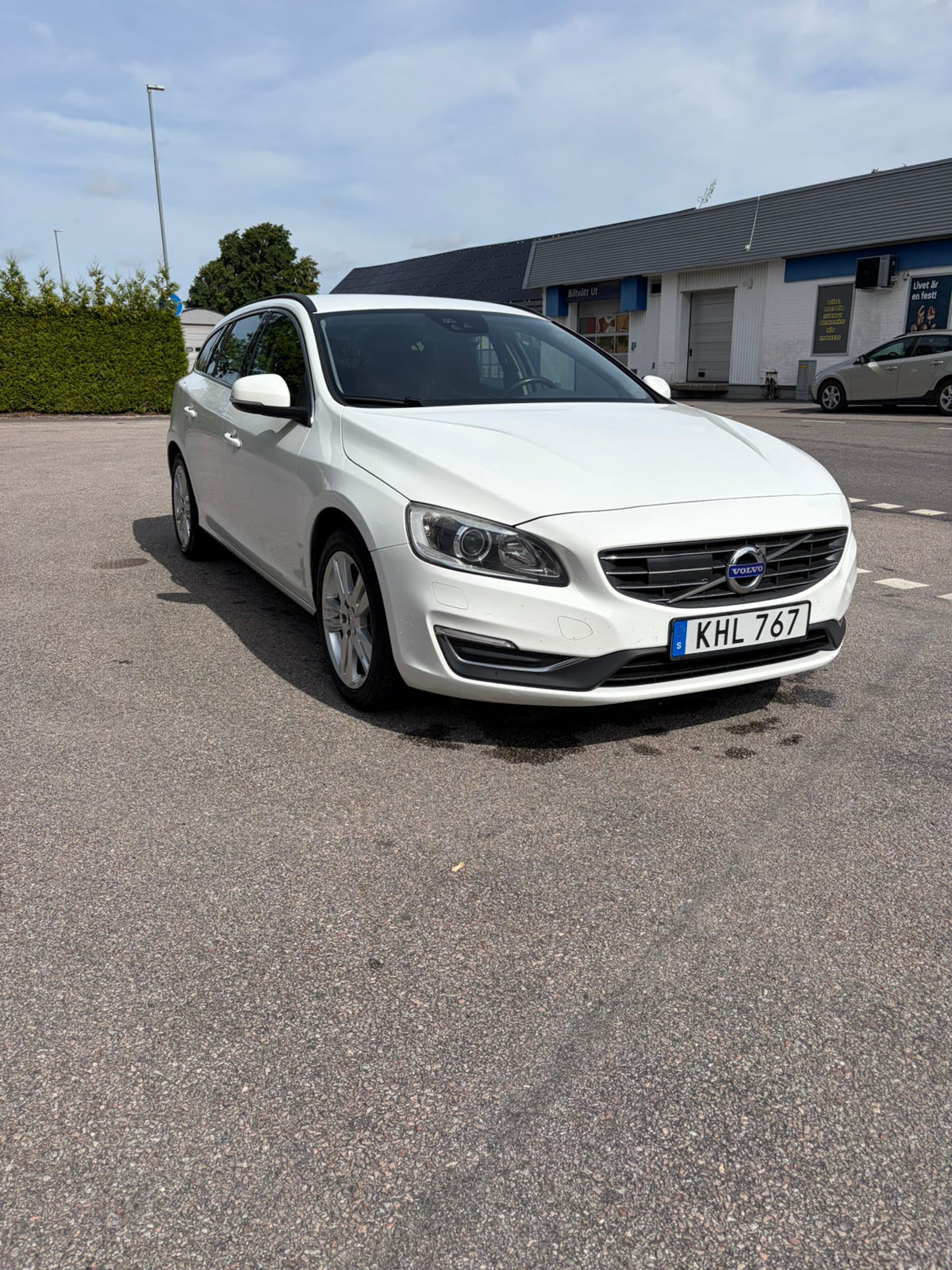 Volvo V60 2016 – bild 1 av 4