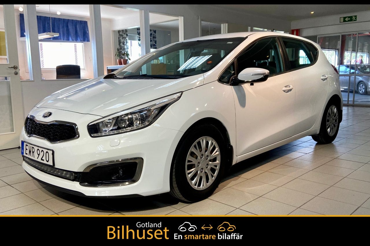Kia Ceed 2016 – bild 1 av 12