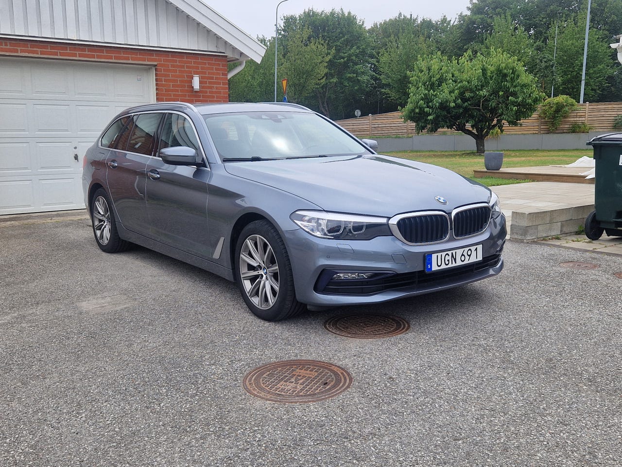 BMW 520d 2018 – bild 1 av 9