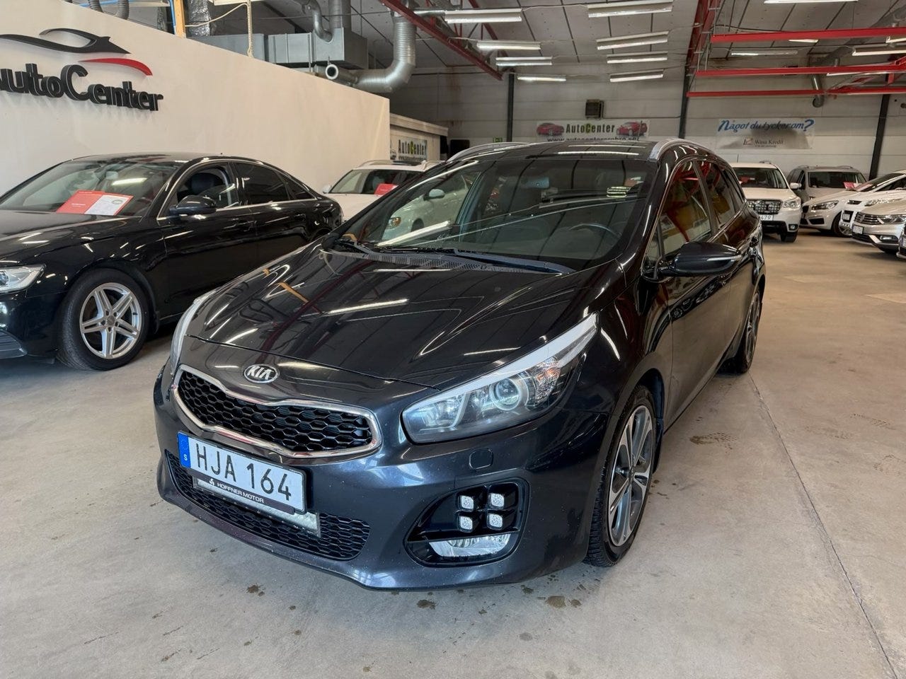Kia Ceed 2016 – bild 1 av 9