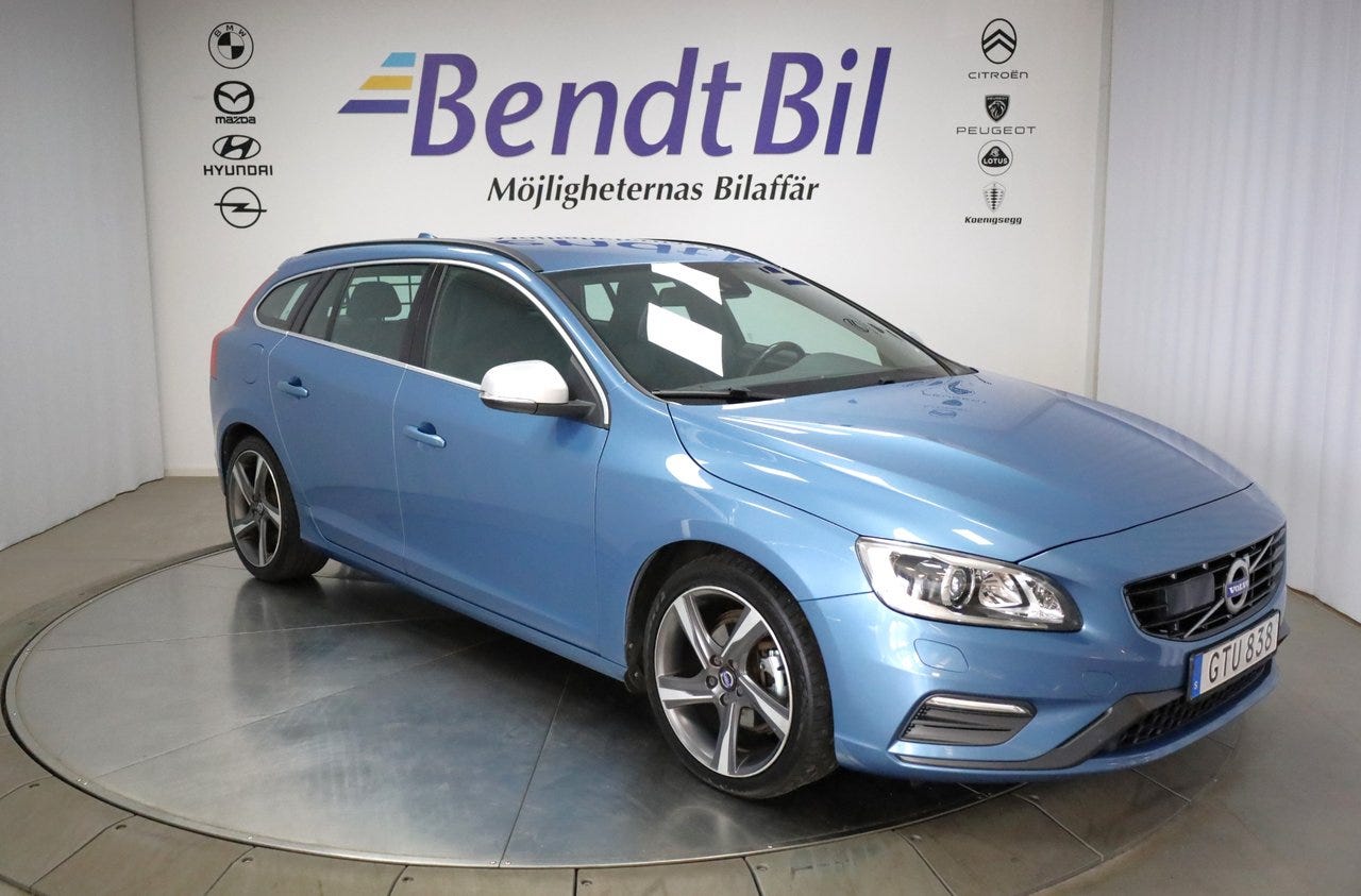 Volvo V60 2016 – bild 1 av 24