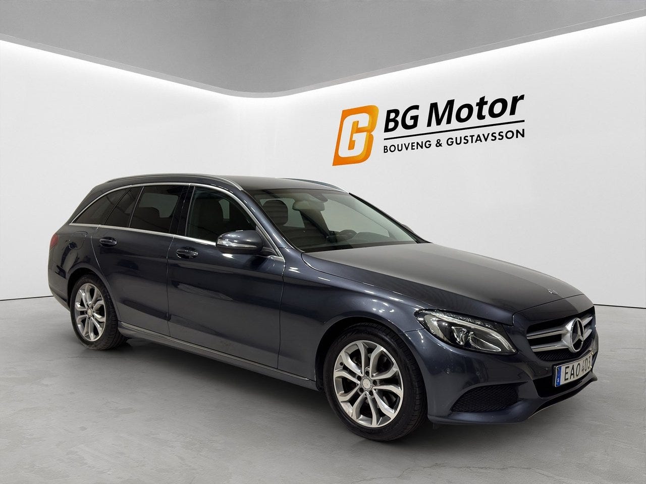 Mercedes-Benz C220 2015 – bild 1 av 21
