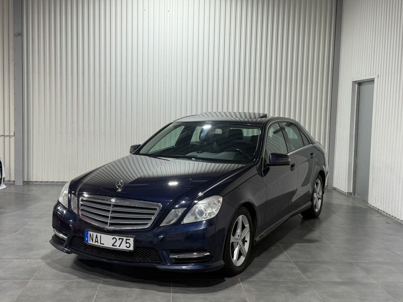 Mercedes-Benz E 220 2013 – bild 1 av 15
