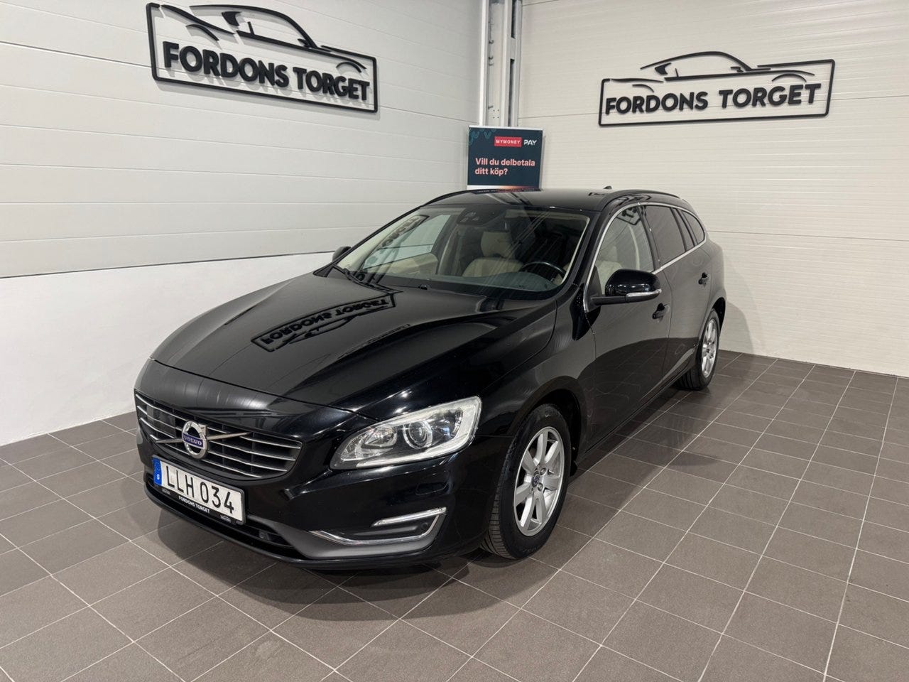 Volvo V60 2014 – bild 1 av 23