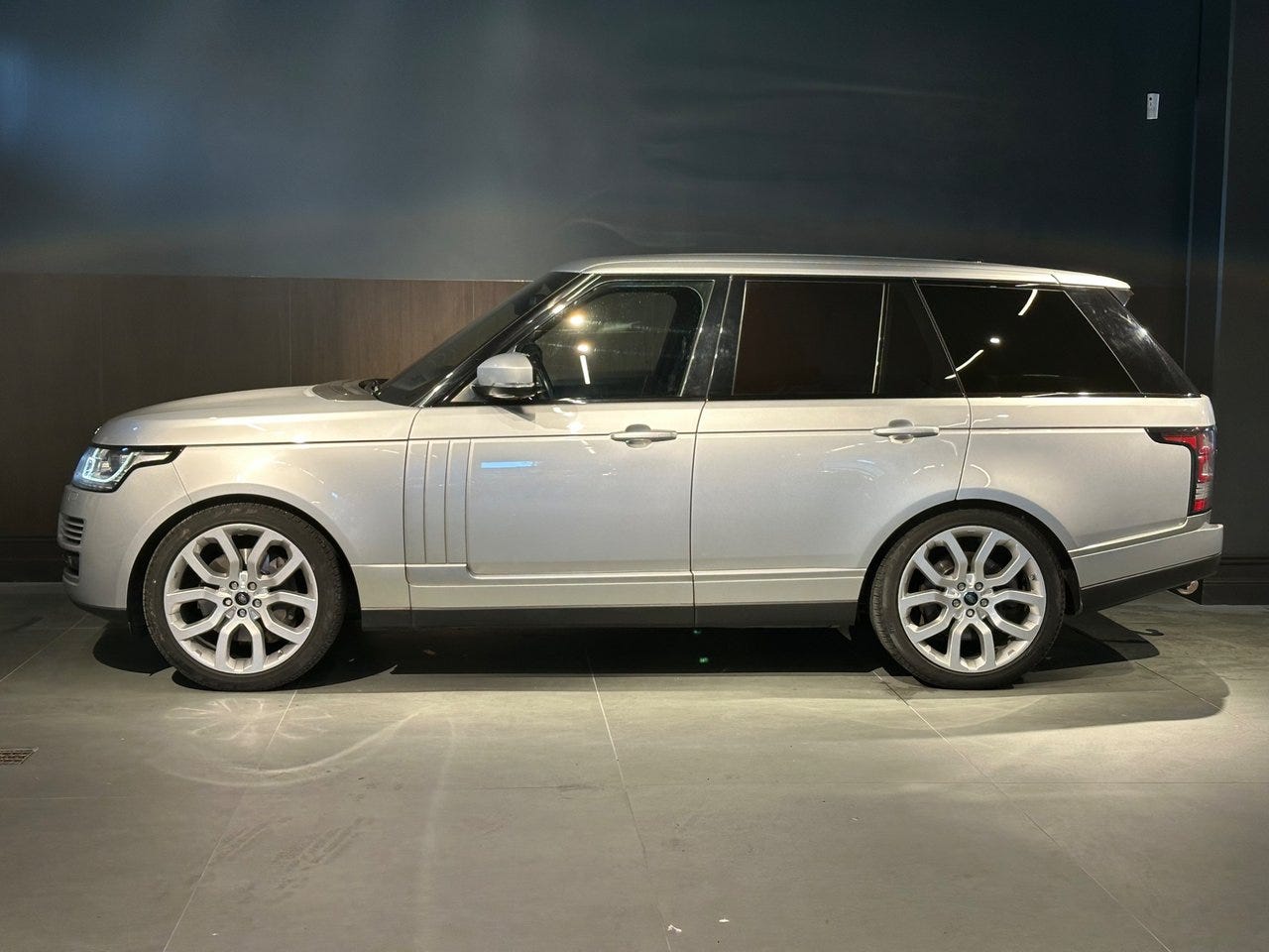 Land Rover Range Rover 2014 – bild 1 av 24