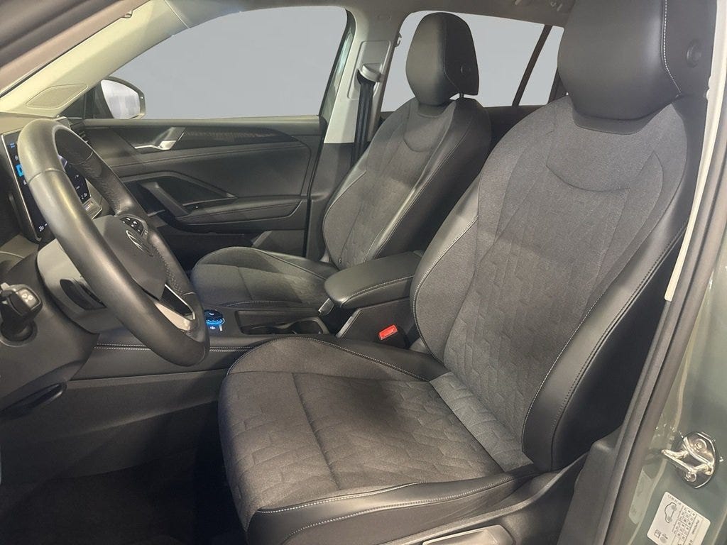 Volkswagen Tiguan 2024 – bild 1 av 9